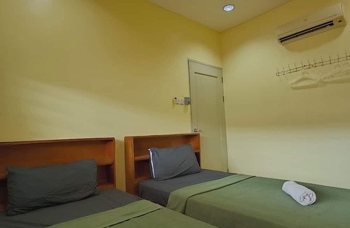 Kuching House | Natol Homestay - Moyan Batu Kawa