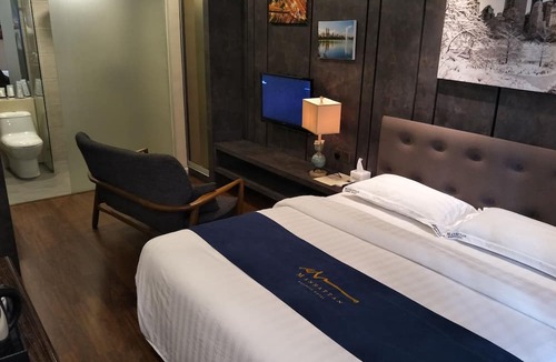 Damansara Perdana Hotel | Manhattan Business Hotel Damansara Perdana