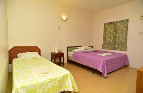 Pangkor Island Hotel | Vikri Beach Resort