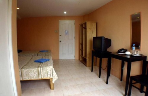Mandaue Hotel | Lylie Hotel