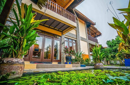 Tanjung Bungah Hotel | Lost Paradise Resort