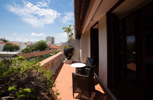 Historic George Town Hotel | Seven Terraces Hotel