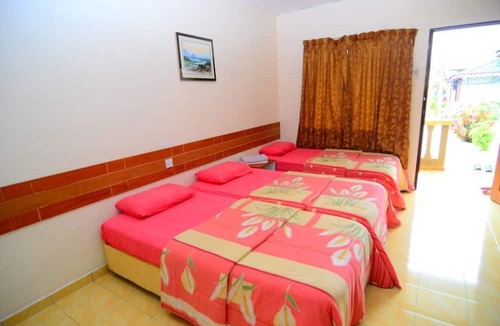 Teluk Nipah Hotel | Purnama Beach Resort