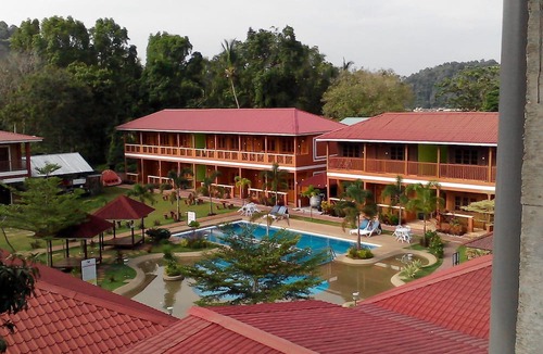 Teluk Nipah Hotel | Purnama Beach Resort