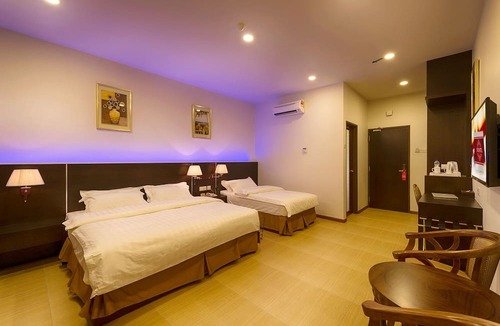 Central Seberang Perai Hotel | ERNES Hotel Alma Bukit Mertajam