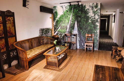 Chinatown Hotel | Rain Forest Hotel