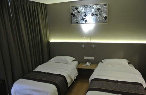 Bayan Lepas Hotel | Super 8 Hotel @ Bayan Baru