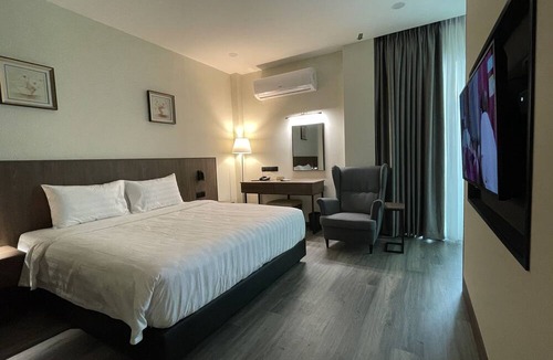 Penampang Hotel | HOTEL BUNDUSAN