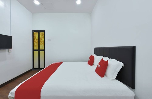 Sepang Hotel | Hotel O Madeena Inn