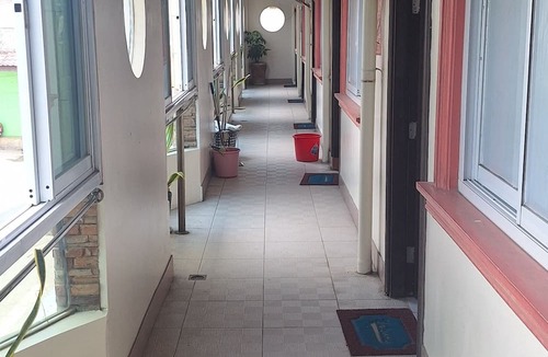 Padre Burgos Hotel | JMRN Pensione Inn