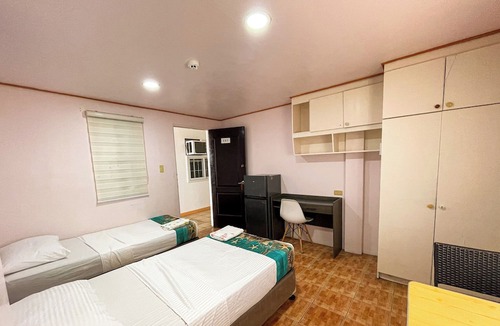 General Trias Hotel | The Primrose Guesthouse Cavite