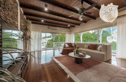 Bukit Damansara Villa | 42Pax 9BR Damansara Pool Villa by Verano