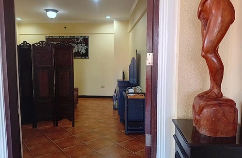Los Banos Hotel | Townhouse Sentosa Elenita Private Resort