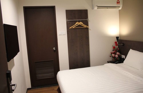 Victoria Hotel | KL Hotel