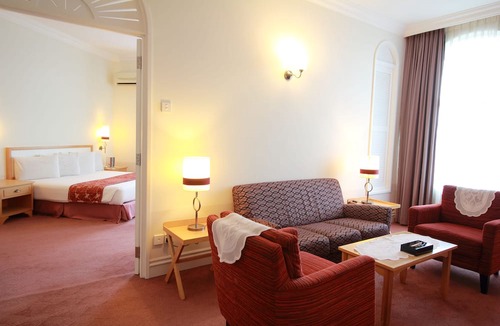 Taman Bandar Baru Hotel | Grand Kampar Hotel