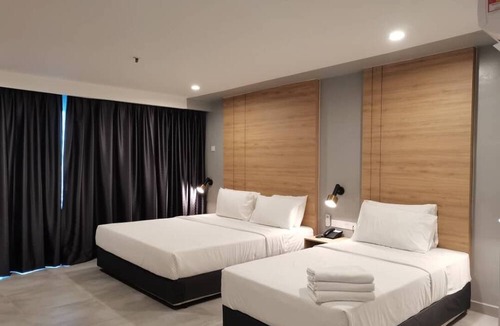 Pangkor Island Hotel | Coral Bay Resort