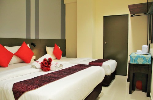 Petaling Jaya Hotel | Sun Inns Hotel KopKastam Kelana Jaya