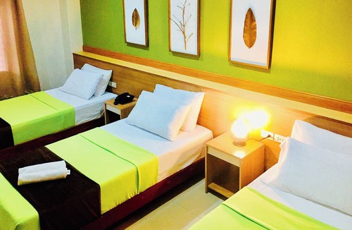 Makilala Hotel | Reddoorz Plus @ Abc Landmark Hotel