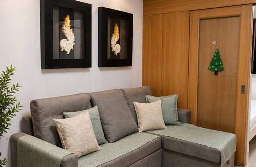 Barangay 76 Apartment | Luxe 1-bedroom Condo Front of Mall of Asia With City View in Pasay