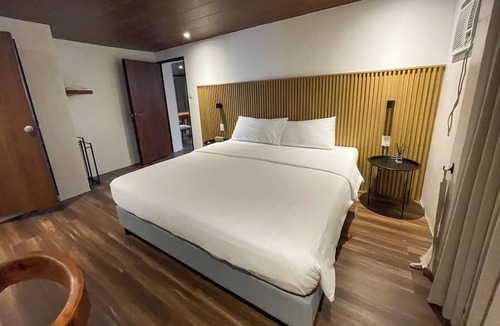 Canlubang Hotel | Tagaytay Haven Ulat Managed by Novella
