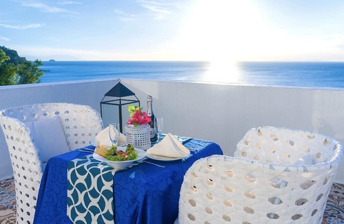 Mabini Hotel | Camp Netanya Resort & Spa