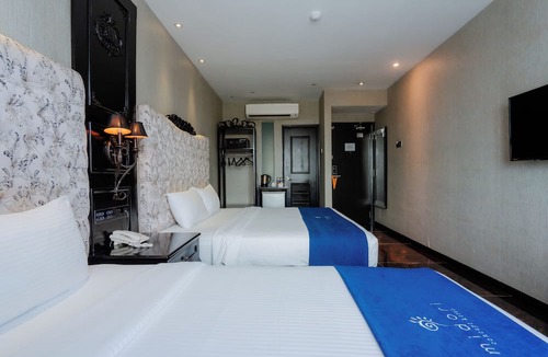 Tebrau Hotel | Midori Concept Hotel
