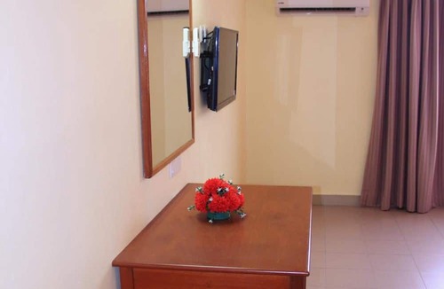 Taman Bunga Ros Hotel | Sun Inns Hotel Sitiawan