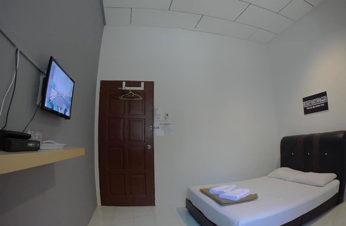 Dungun Hotel | Semarak Beach Inn