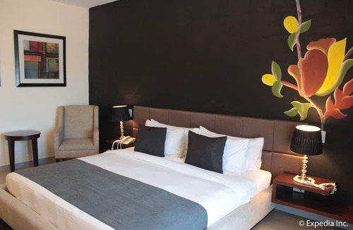 Olongapo Hotel | Segara Suites