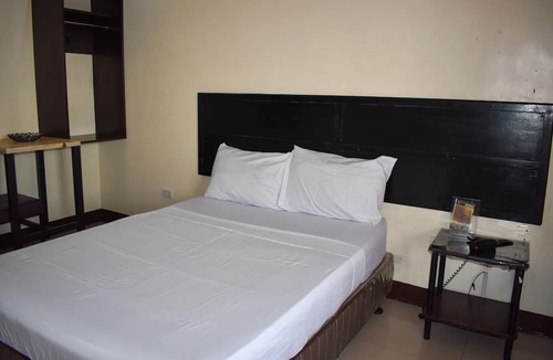 Sampaloc Apartment | 1812 Vc Lodge