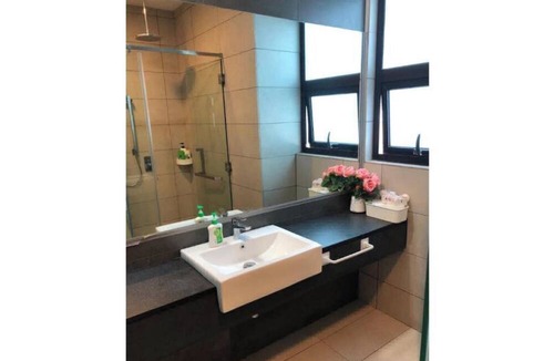 City Centre Apartment | Sunflowerhome/2kmbukitbintang/300m mrt/luxuryfclt