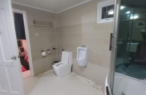 Puerto Princesa Apartment | A touch of pink secret garden resort