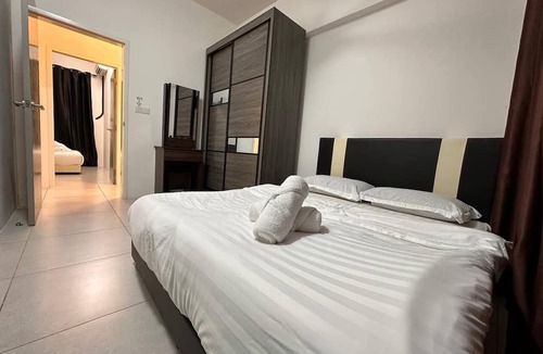 Kampung Masjid Timah Apartment | SZ Homestay -Comfy 3 bedrooms@Meritus