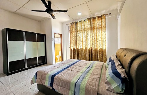 Bandar Saujana Putra House | Convenient & Comfortable Family Homestay at Bandar Saujana Putra