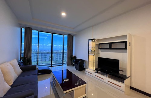 Kuching Apartment | Super Comfy 1800sqft Condo, 3bedroom with 2kingsize bed in Kuching, Sarawak