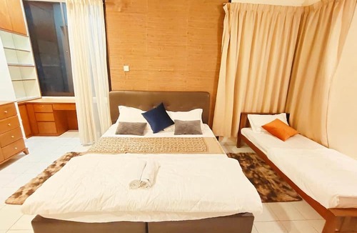 Batu Ferringhi Villa | Family Private Pool Villa with BBQ - 5 mins from Beach !