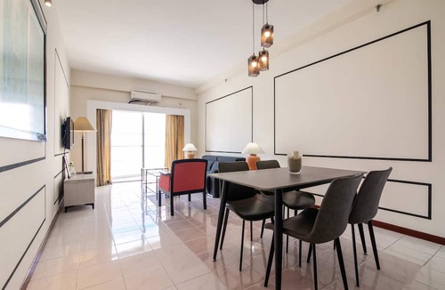 Tanjung Bungah Apartment | Sea View Paradise