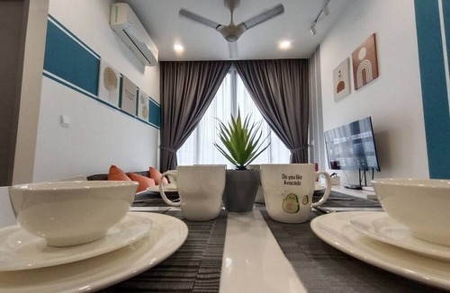 Medini Apartment | D'Pristine 01@walk to LEGOLAND, 2BR 6PAX Netflix