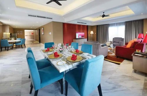 Tanjung Pelandok Resort | Discount Hibiscus Imperial Suite Water Chalet