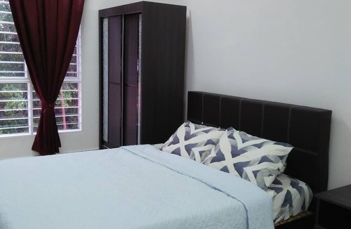 Tanjung Karang House | Coconut Homestay Tanjong Karang. 10 minite to Sekinchan and Kuala Selangor .