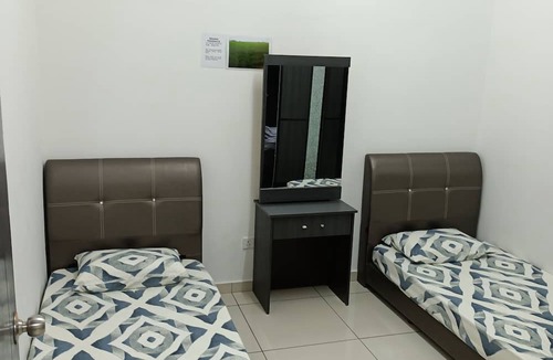 Tanjung Karang House | Coconut Homestay Tanjong Karang. 10 minite to Sekinchan and Kuala Selangor .