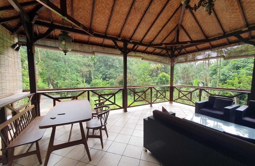 Kampung Pelimbaian Villa | A slice of heaven in the heart of Kuala Lumpur