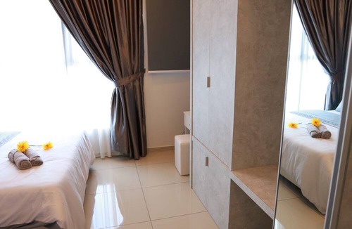 Malacca City Condo | 1 bedroom luxury condo. 1 to 7 guests, 3 beds, 1 sofa bed, 1 bathroom, living