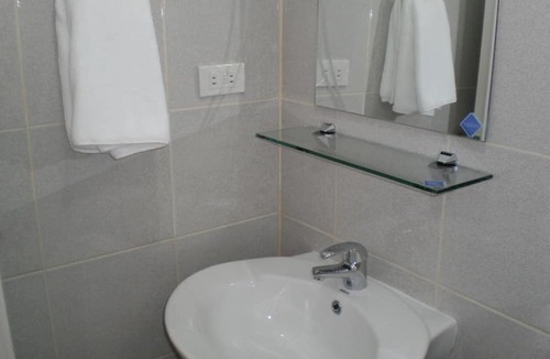 Muntinlupa Apartment | The Palines Apartment Hotel - Muntinlupa Near Evia