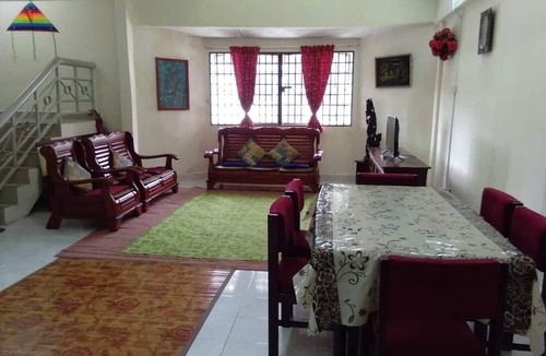 Tanah Rata Apartment | 4 bedrooms and 3 bathrooms holiday penthouse near Tanah Rata town.
