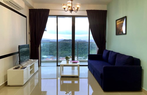 Seri Kembangan Apartment | Fantastic Homestay In Balakong Near Mines, C180, Aeon Cheras Selatan