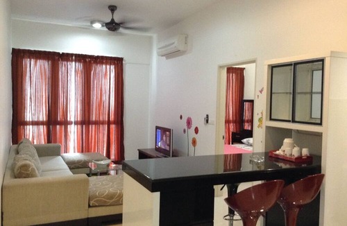 Petaling Jaya Apartment | A&F Homestay @ Tropicana City Mall