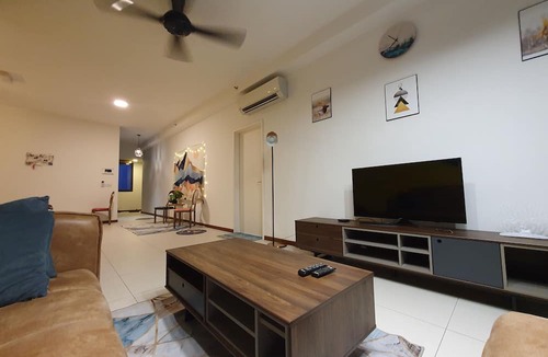 Masjid Apartment | 4 Bed Rooms Luxury Seaview Homestay at Gurney Penang无敌海景四房套房
