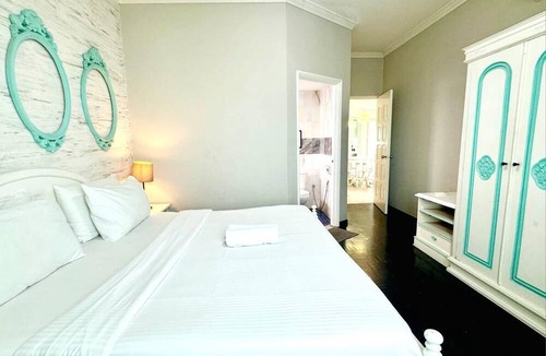 Kampung Sungai Nibong Apartment | Century Bay Private Residences