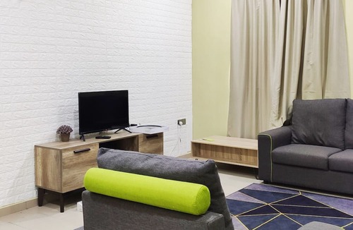 Kampung Salak House | Spacious 2 Storey Semi-D Homestay Nilai & KLIA F1 Sepang